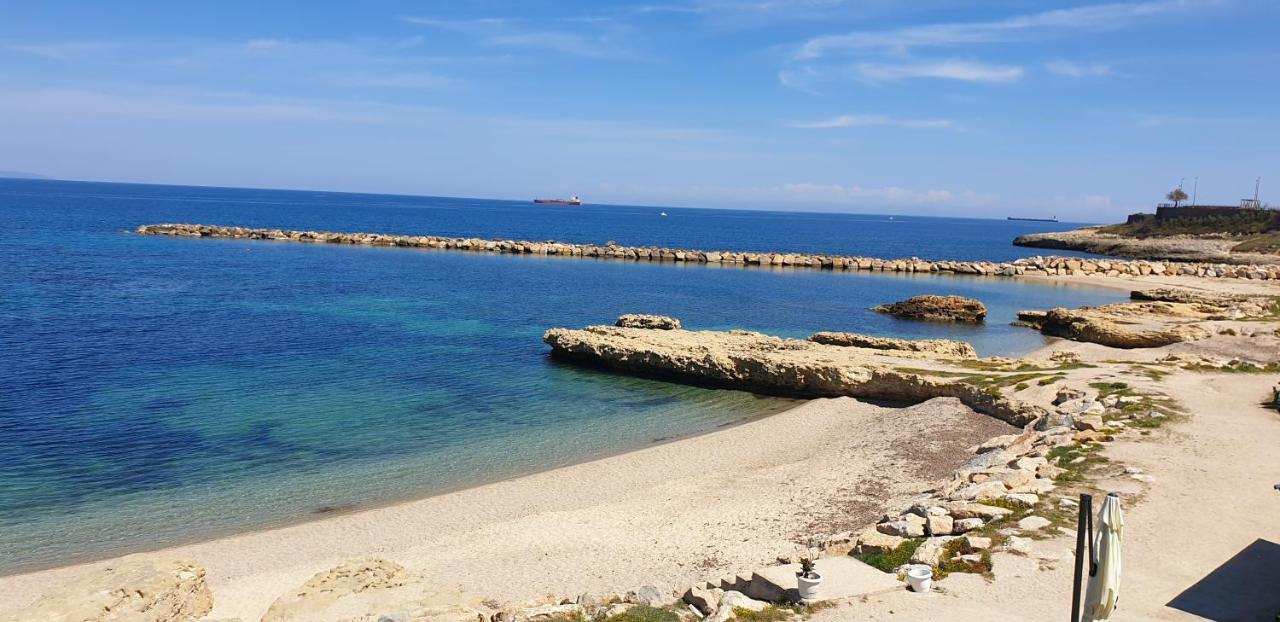 Suite Guesthouse A Pochi Passi Dal Mare Sassari Bagian luar foto