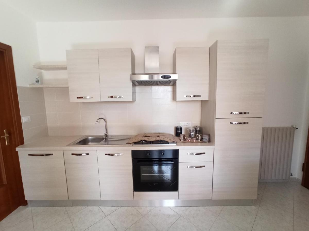 Suite Guesthouse A Pochi Passi Dal Mare Sassari Bagian luar foto