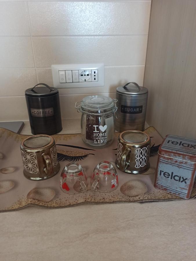Suite Guesthouse A Pochi Passi Dal Mare Sassari Bagian luar foto