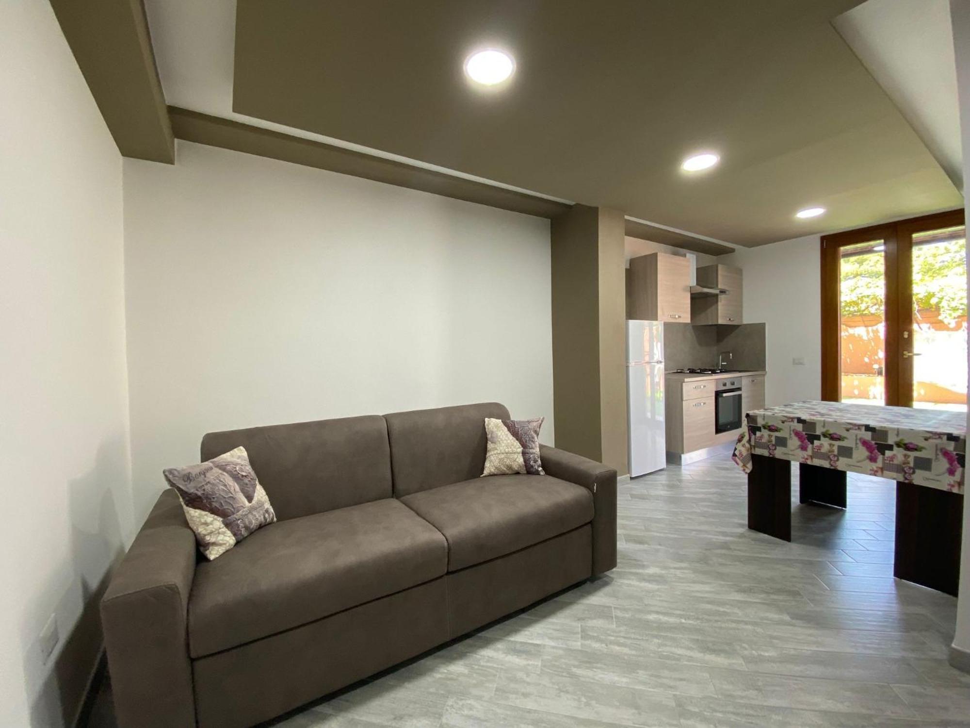 Suite Guesthouse A Pochi Passi Dal Mare Sassari Bagian luar foto