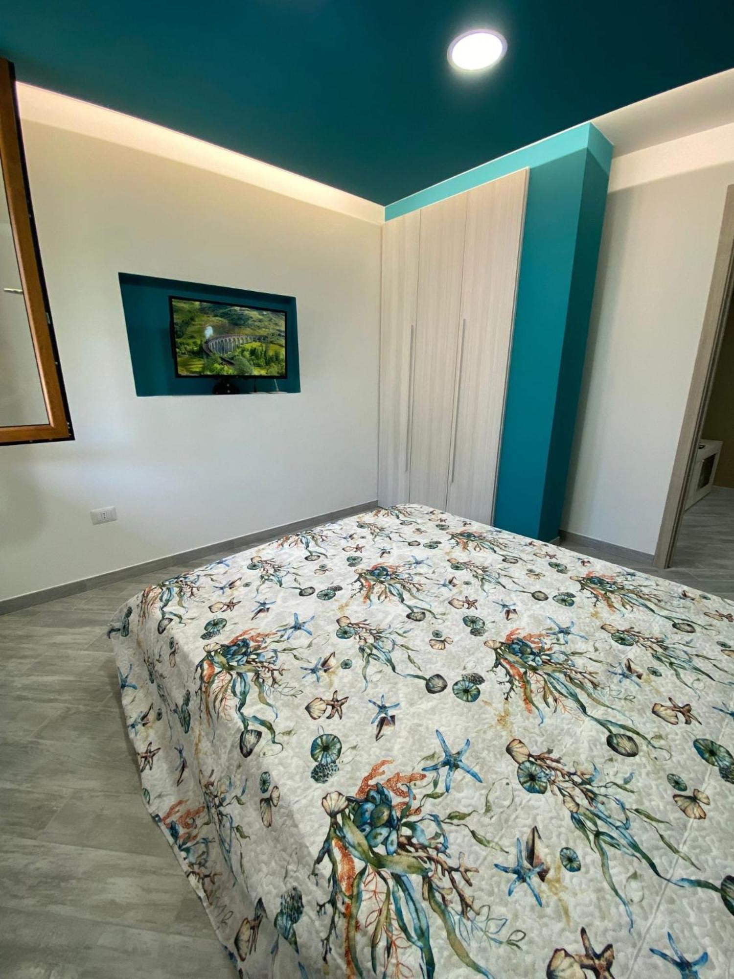 Suite Guesthouse A Pochi Passi Dal Mare Sassari Bagian luar foto